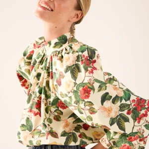 Bergman Beige Blouse